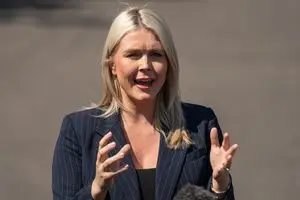 트럼프 총격 사건, 백악관 "민주당 악마화가 정치폭력 불렀다"