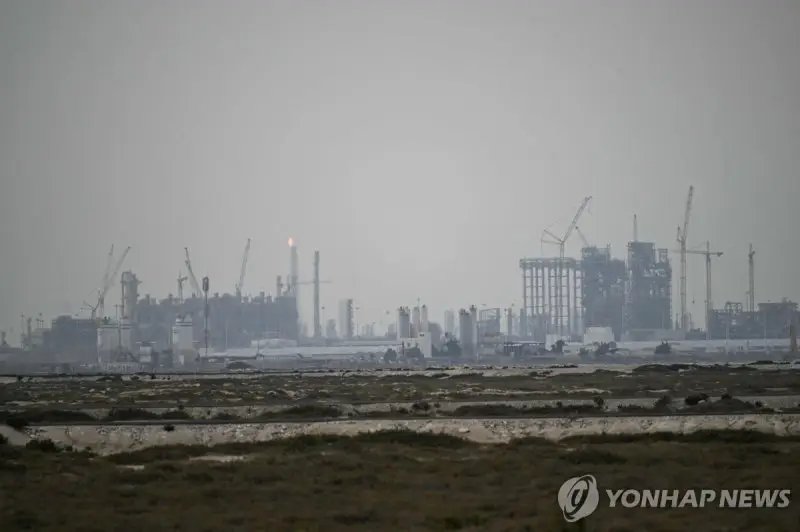 카타르 'LNG 심장' 라스라판 폭발… 세계 에너지 공급망 또 흔들리나