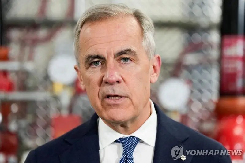 "50% 관세 때려도 대화는 한다"…트럼프·카니 직접 통화