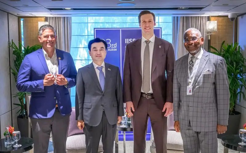 美 여당, 쿠팡 언급하며 美 차별 외국 공무원 입국 금지법 발의