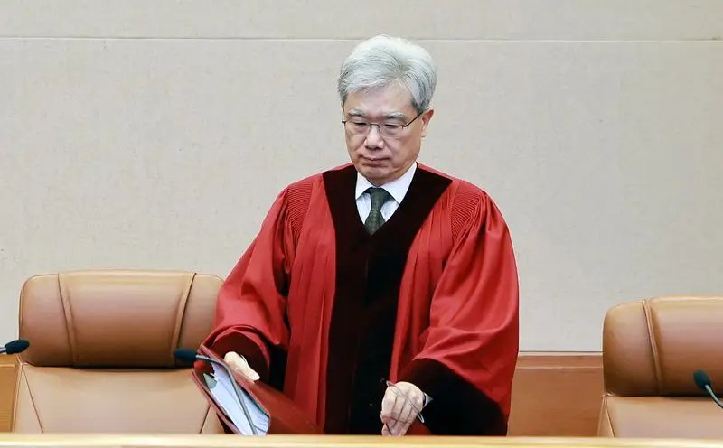 김상환 헌재소장, 지난해 '배우자 동행' 스페인 출장…배우자 여비 1031만원