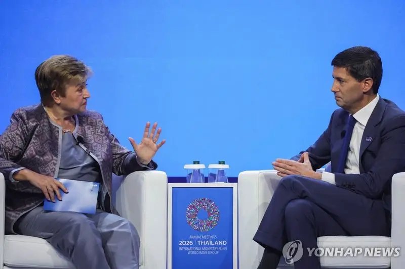 워시 ″10월 금리결정 예단 안해…"물가 안정은 분명히 달성"